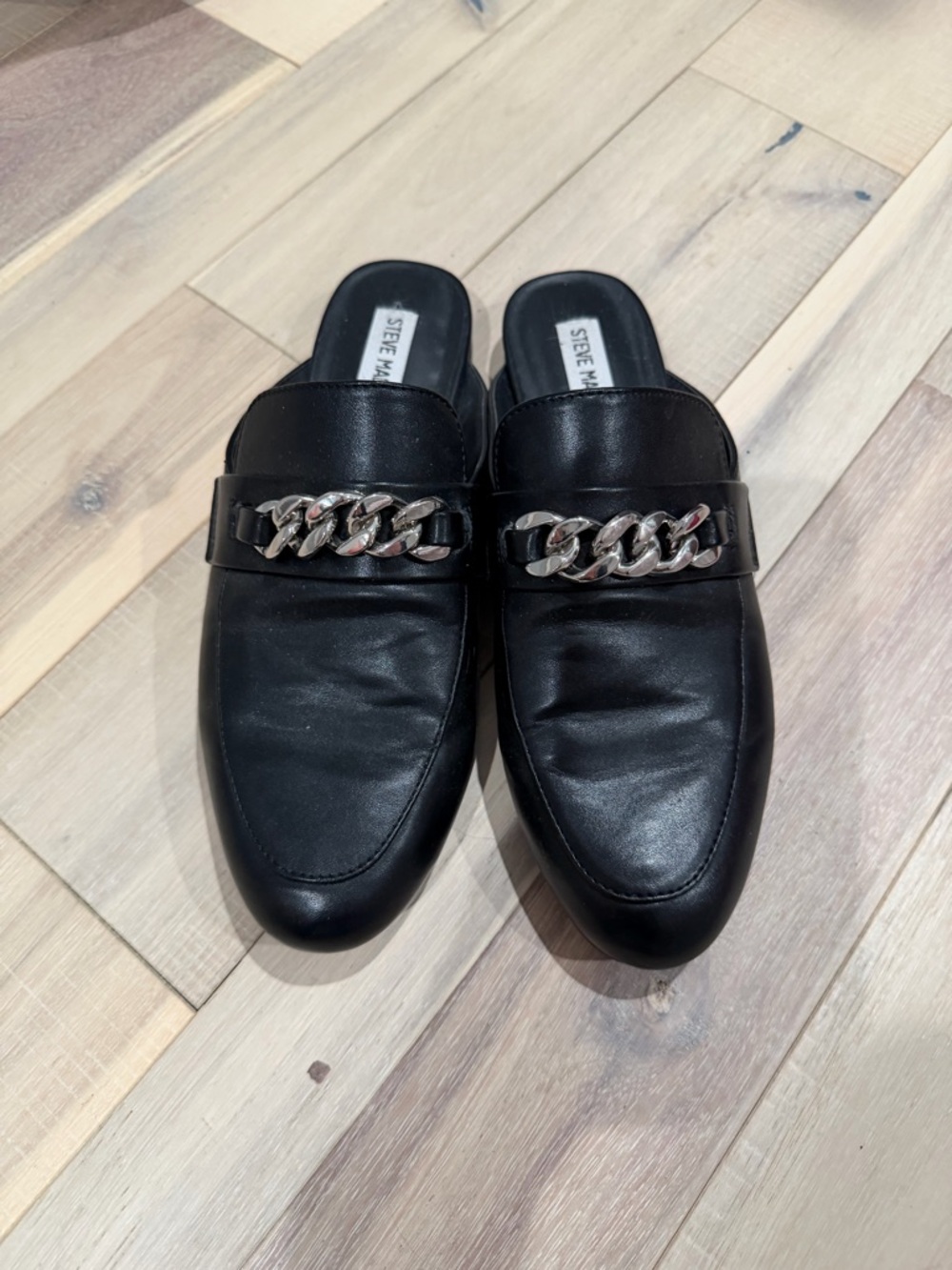 Steve Madden Black Leather Chain-Trim Slip-On Mules
